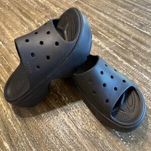 NWOT Crocs Stomp Stacked Platform Slides Sandals Black Women’s Size 8